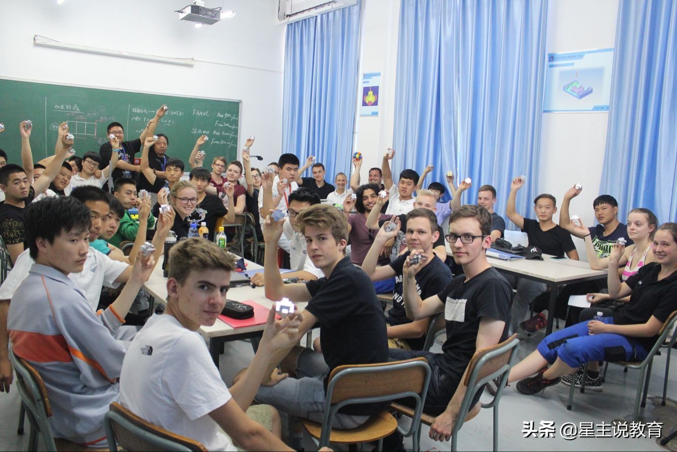 高考取消英语考试？我反对，是因从这四层面来看，对贫寒子弟不公