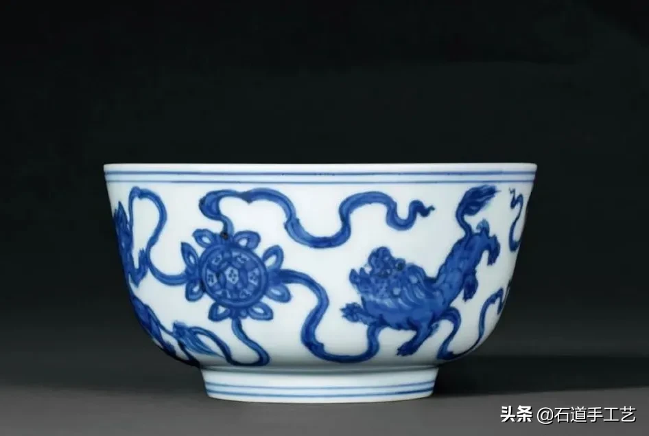 北京诚轩春拍:一波精品明清瓷器成交价来了