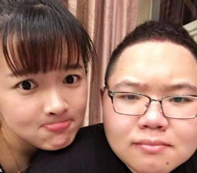 pdd坦言愧对沈灵敏:虽然实现了财务自由,但有1件事让她很不快乐