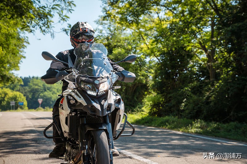 贝纳利502改装宝马(国内受气国外热销) - 四帝国车市