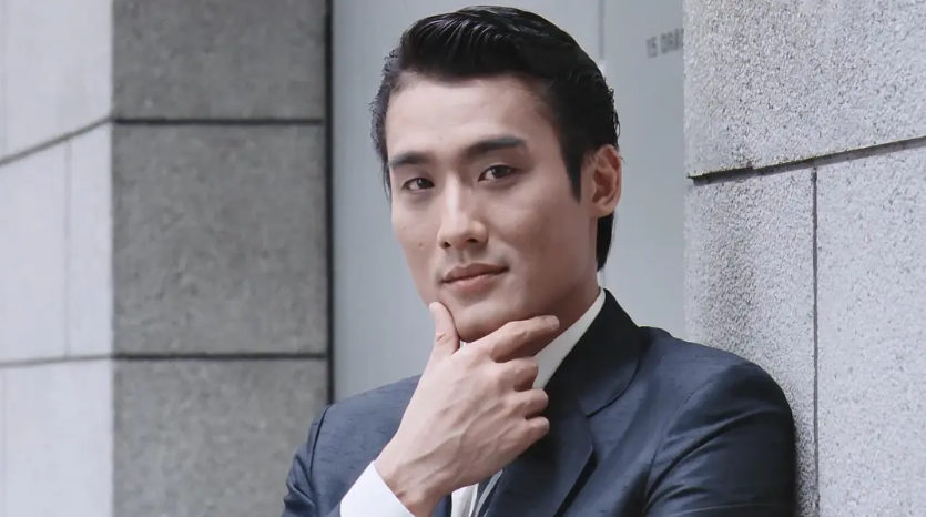 只想当演员的影帝：梁家辉的清醒，打了多少明星的脸？