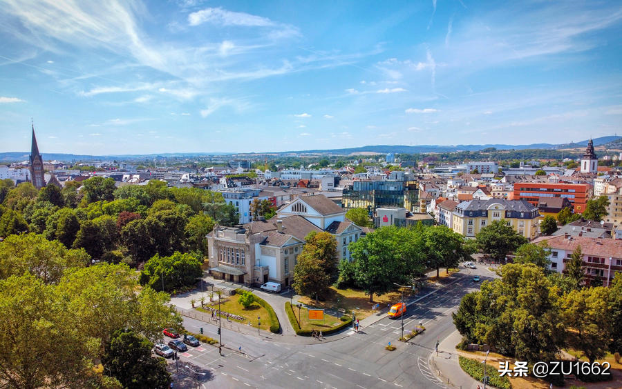 吉森大学，距离法兰克福很近的公立大学