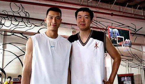 易建联nba打过哪些球队(王治郅在NBA取得的成就 与易建联相比差距真的大么？)