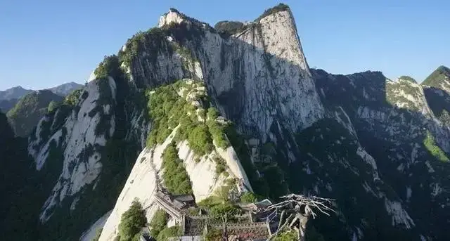 咏华山的古诗有哪些（写华山最有名的一首诗）