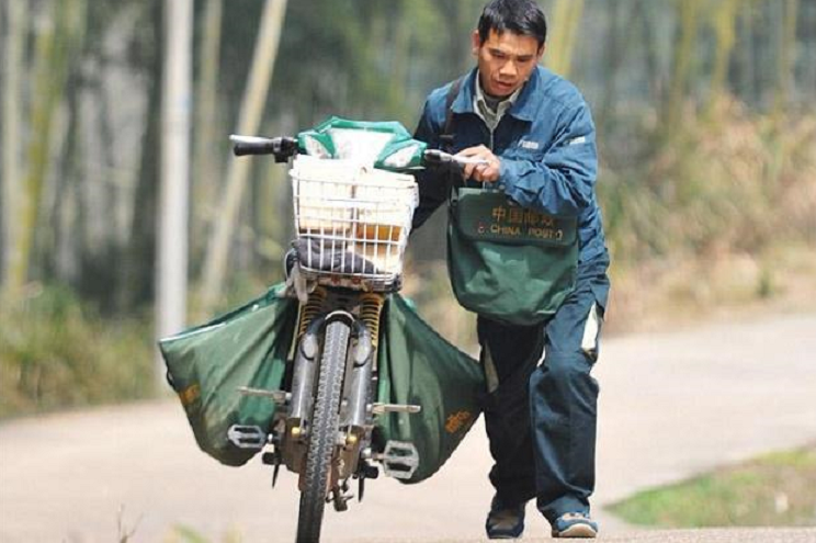 电动车在半路没电怎么办？几个“隐藏功能”，足够“救急”骑回家