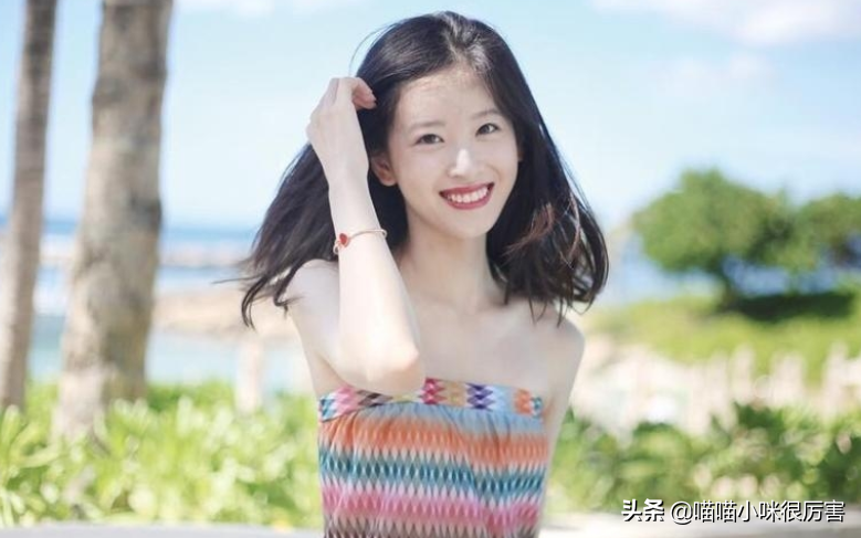 刘强东事件3年后，28岁奶茶妹妹章泽天的聪明让人刮目相看