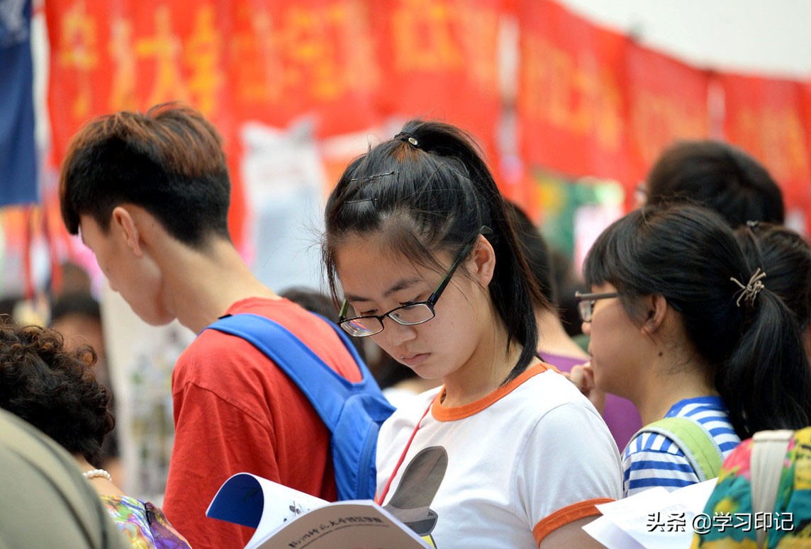 这4个冷门专业常被忽视，实际就业前景很好，毕业生被“疯抢”