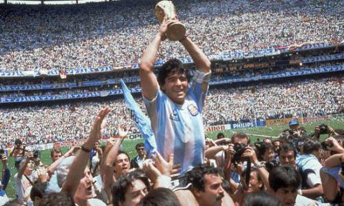 94年世界杯捧杯是哪位队员（世界杯冠军队长-金杯捧杯人）