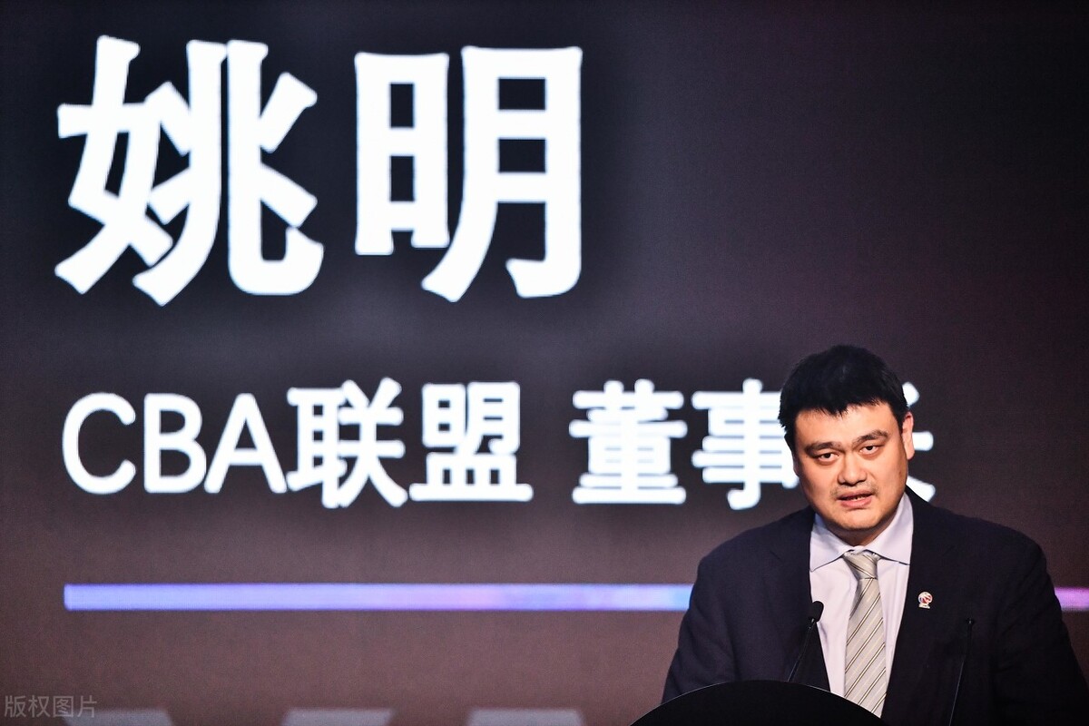 2022年cba球員年薪排名（CBA公布21-22賽季工資帽：本土球員頂薪600萬 最多3名頂薪球員）