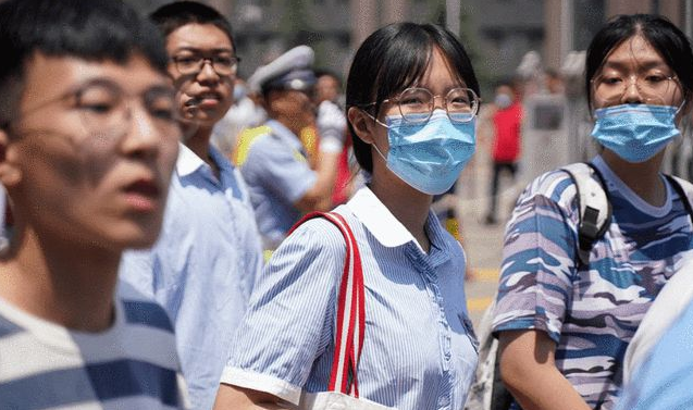 辽宁这所大学招生“滑铁卢”，录取线一降再降，150分也没招满