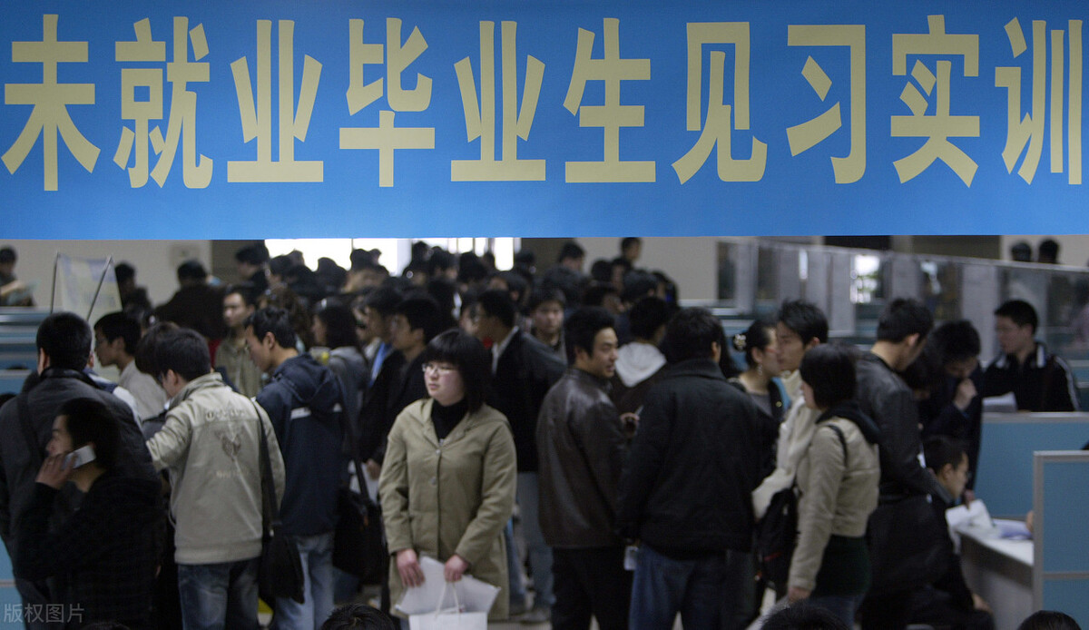 河北高职扩招，9类特定人群可以报考32所高校，4种人可以免试录取