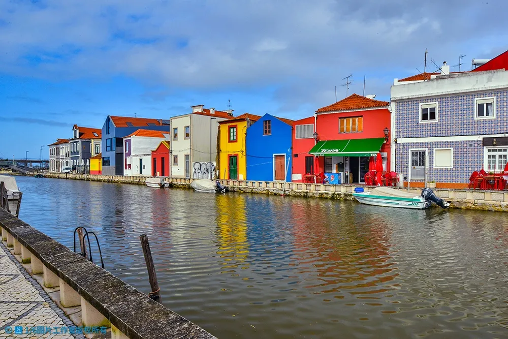 西罗是葡萄牙的吗(百年如一日的美，「好色」的葡萄牙威尼斯：阿威罗)