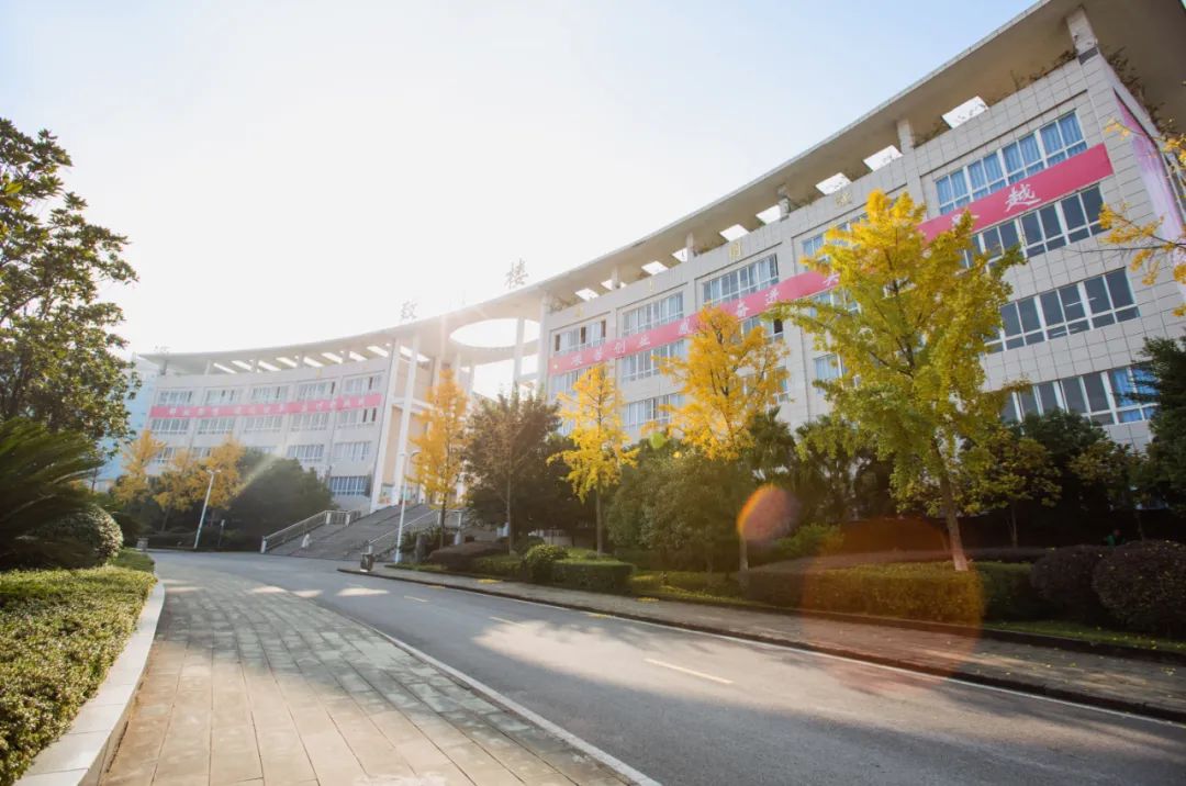 就业质量口碑院校 || 广安职业技术学院就业专题报道