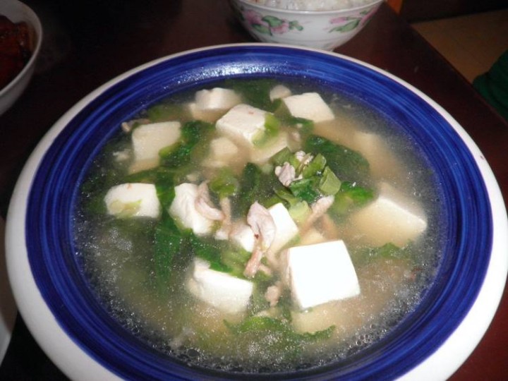 图片[2]-【生菜豆腐肉丝汤】做法步骤图 简单易做又能解馋-起舞食谱网