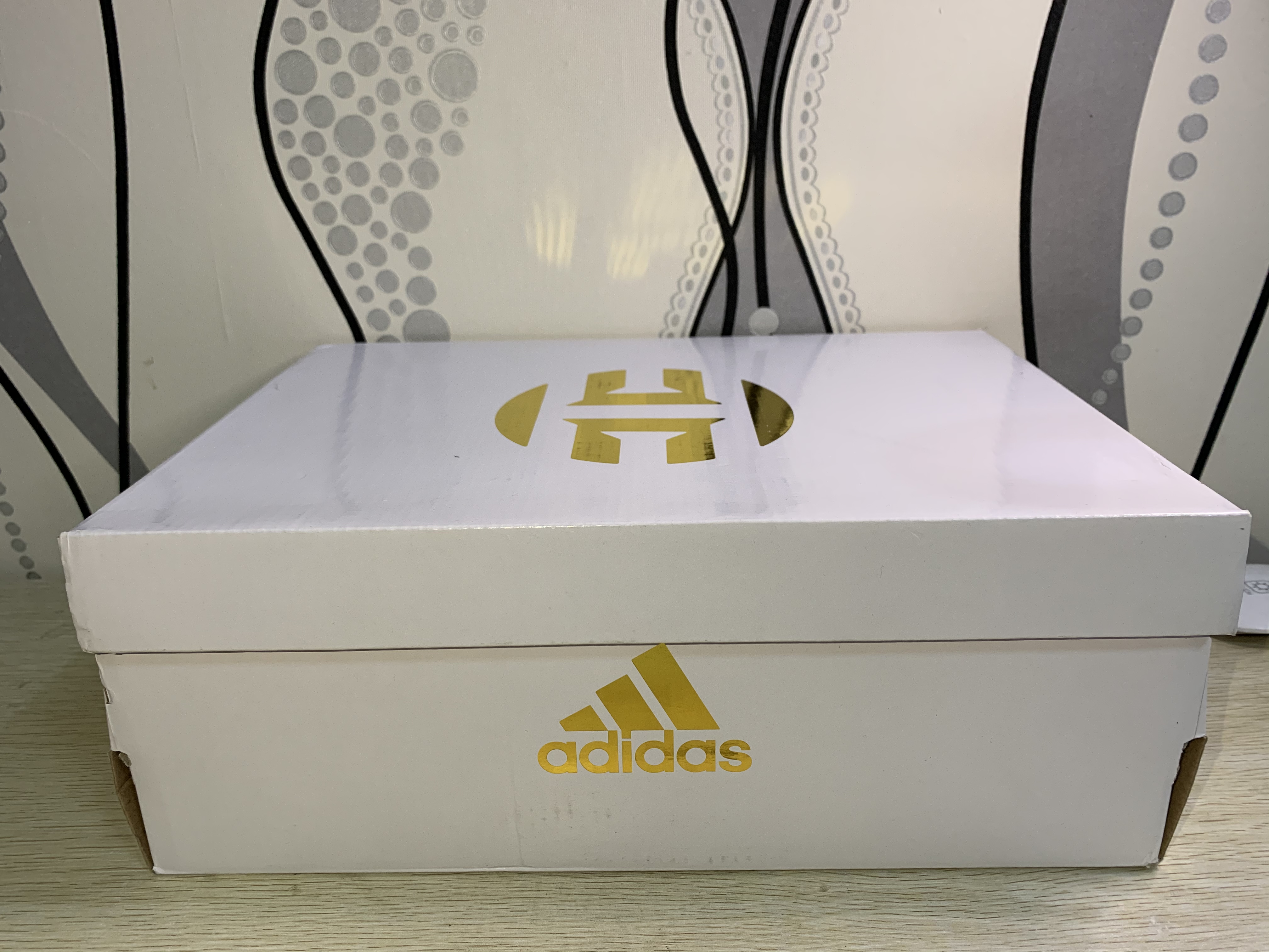 篮球鞋44码多少厘米（Adidas 哈登4 非专业穿用测评）