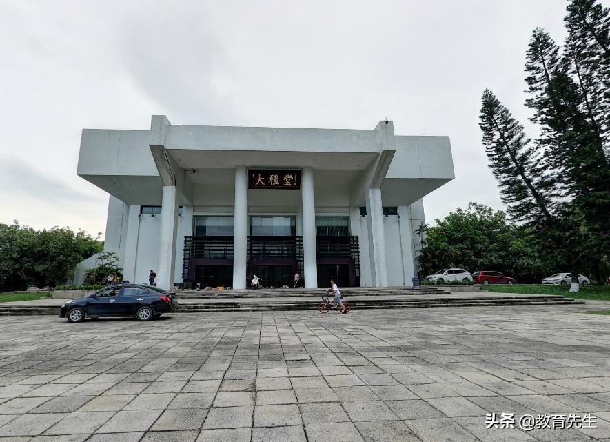 广东高校中的“黑马”，学校的实力雄厚，就业有优势