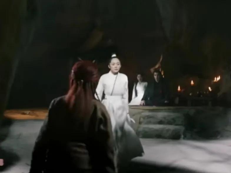 三生三世：白浅三次看到离镜美人在怀，两人的心里活动都大有不同