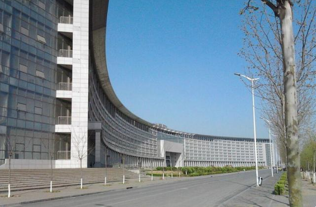 滑铁卢！河南省这所医学强校录取分数全省垫底？这些考生太幸运