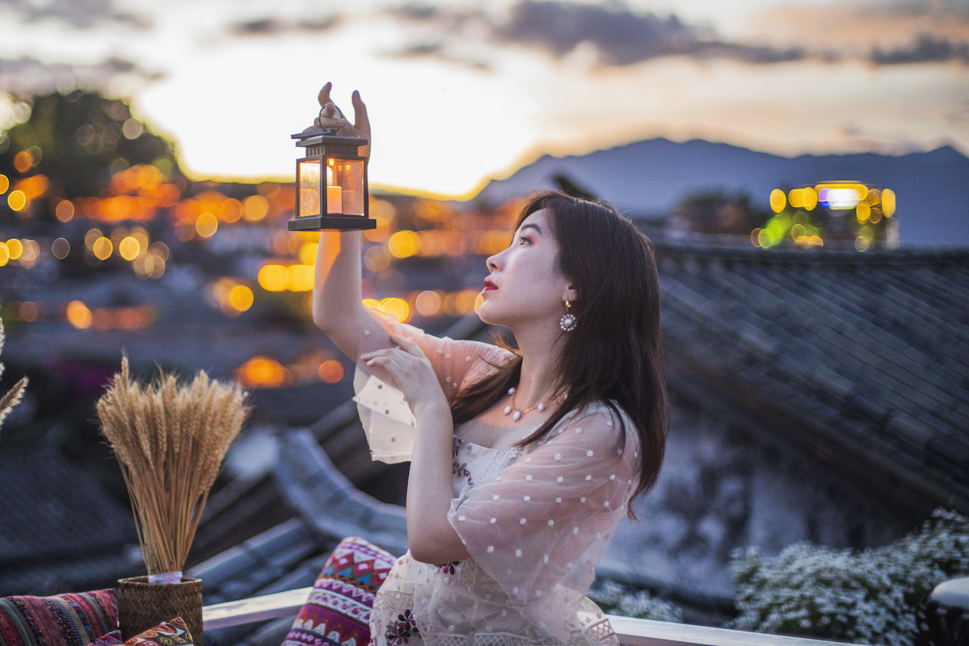 从丽江到泸沽湖，水性杨花开满六月天