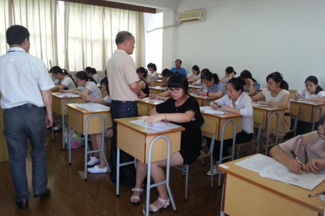 都说大学期末考并不难，为什么还有不少学生挂科？过来人一语道破