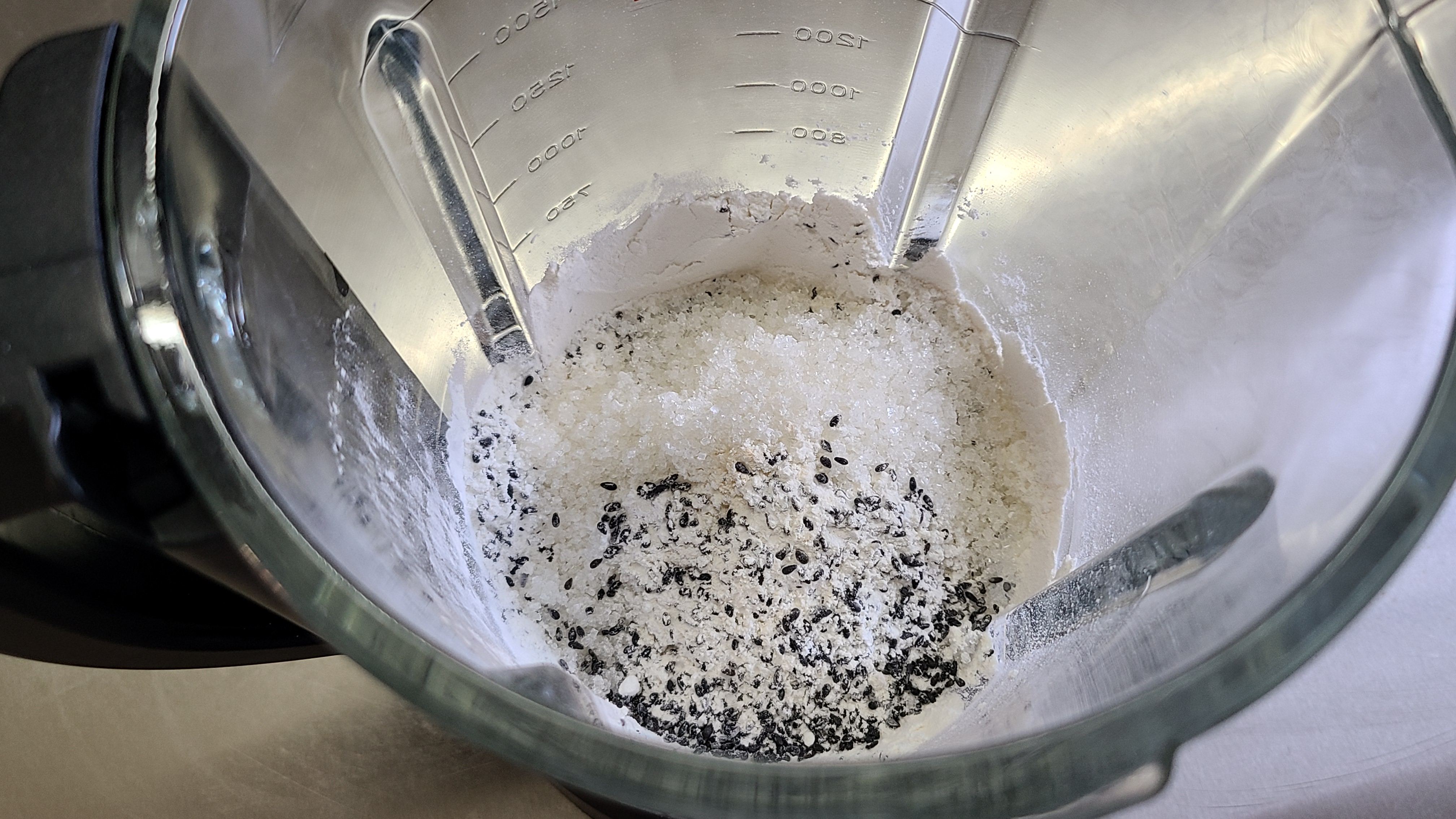 黑芝麻糊的功效與作用,黑芝麻糊的功效與作用禁忌