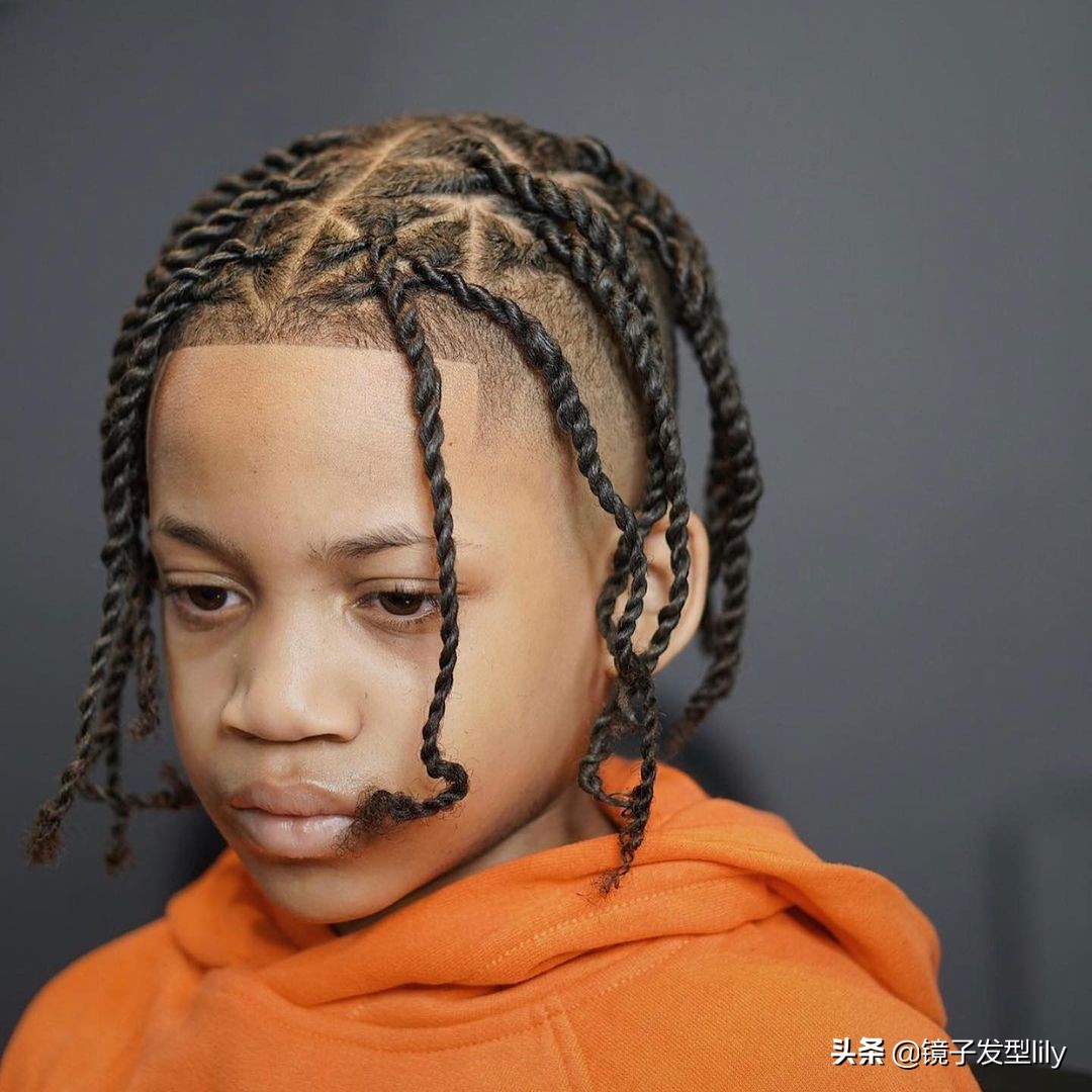 儿童男孩发型 12-15岁学生适合的发型