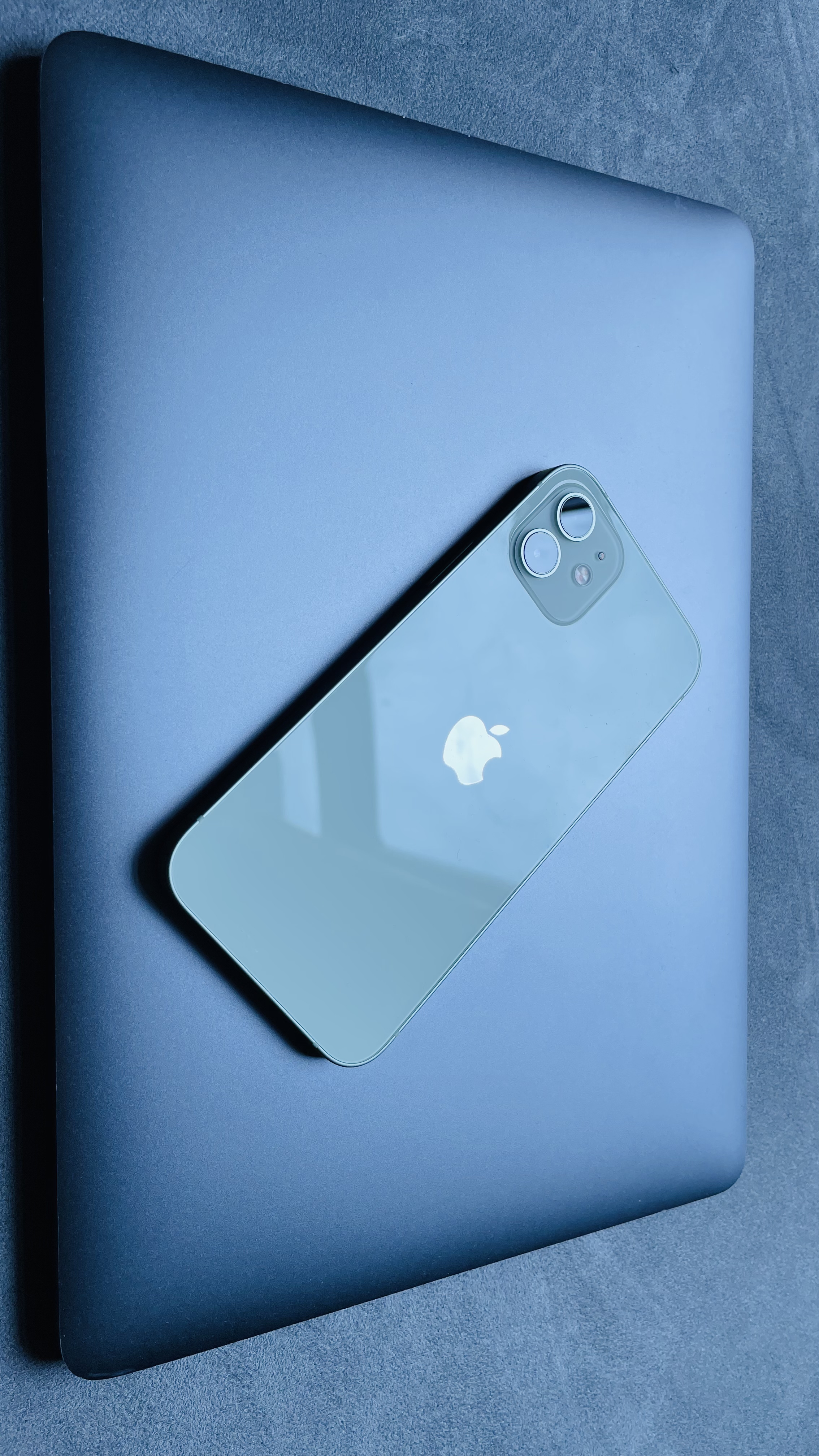 忍不住吐槽iPhone12，用了大半年，从没发现这么差劲的5G手机