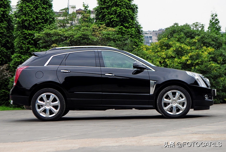 凯迪拉克SRX 3.6L V6实拍，重2.1吨的美式豪华，近60万售价还很火