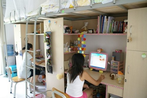 教育部规定，不允许在校大学生校外租房，家长直呼可以放心了