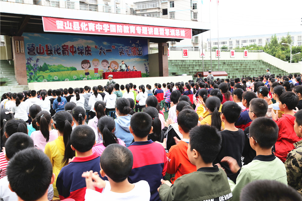 红色沃土，精神培塑激活一池春水——南充市大力开展国防教育“五进”活动纪实