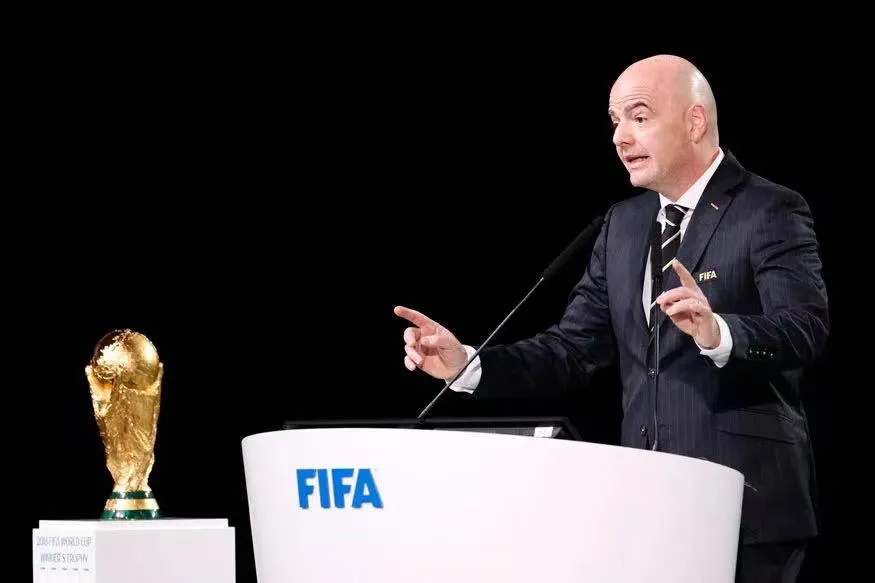 2026世界杯时间飞逝(世界杯2年一届！FIFA“注水”还是搏命？)