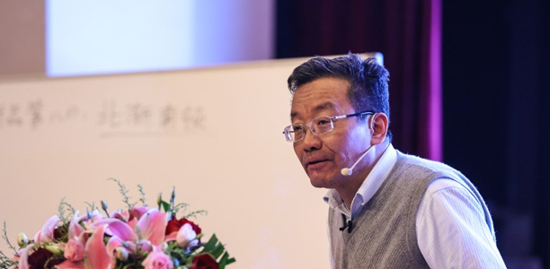 复旦教授吐槽“学渣”儿子：差点没考上大学！人都要经历3次认命