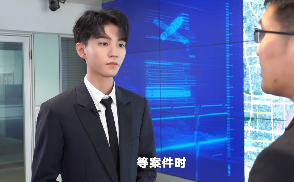 王俊凯有出息了，首次担任公益形象大使，国家级别的正能量偶像
