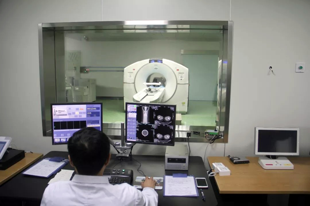 最贵的查癌神器PET-CT，一次能查全身肿瘤，医生：不建议普通人做