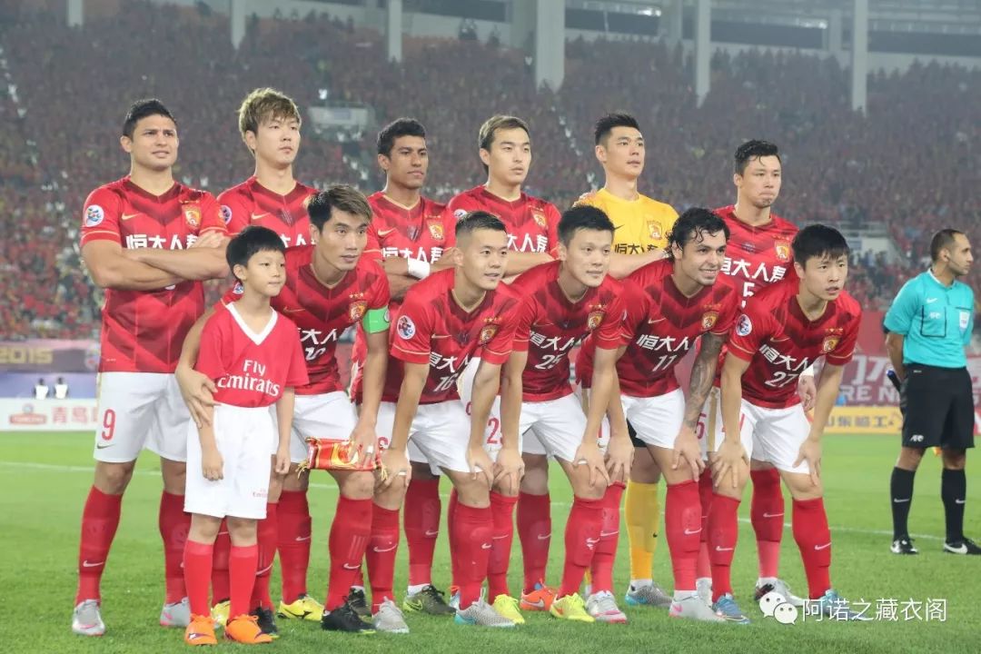 廣州恒大亞冠奪冠比賽視頻（穗月風云-17：2015廣州恒大再次奪得亞冠冠軍，聯賽衛冕卻更驚險 ）