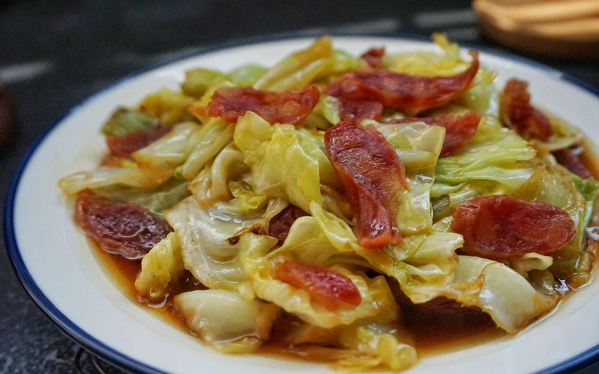图片[5]-【腊肠炒包菜】做法步骤图 营养美味超下饭 一起来-起舞食谱网