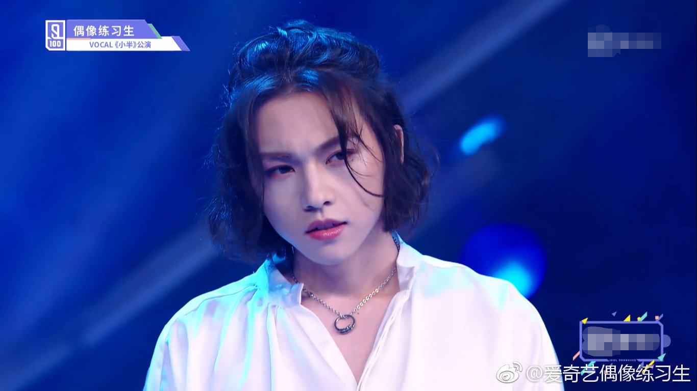 22岁发原创专辑，23岁选秀出道，理科生歌手周锐，却因网课上热搜