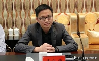 上饶晶科能源招聘普工（江西海能有限公司董事长周洪亮及其他几位富豪的简单资料）