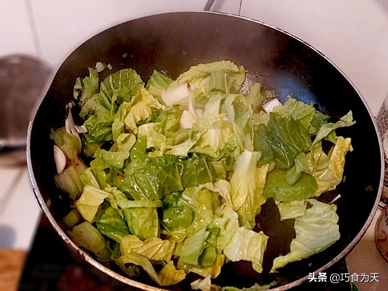 白菜木耳怎么炒好吃（教你3招白菜鲜香入味）