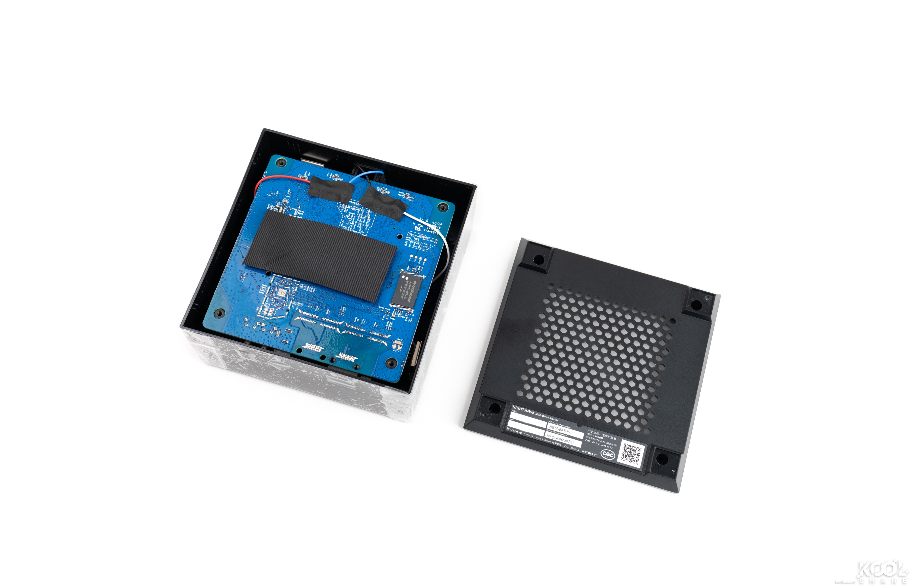 全屋WiFi 6时代，NETGEAR夜鹰Mesh WiFi 6系统MK63开箱拆解评测