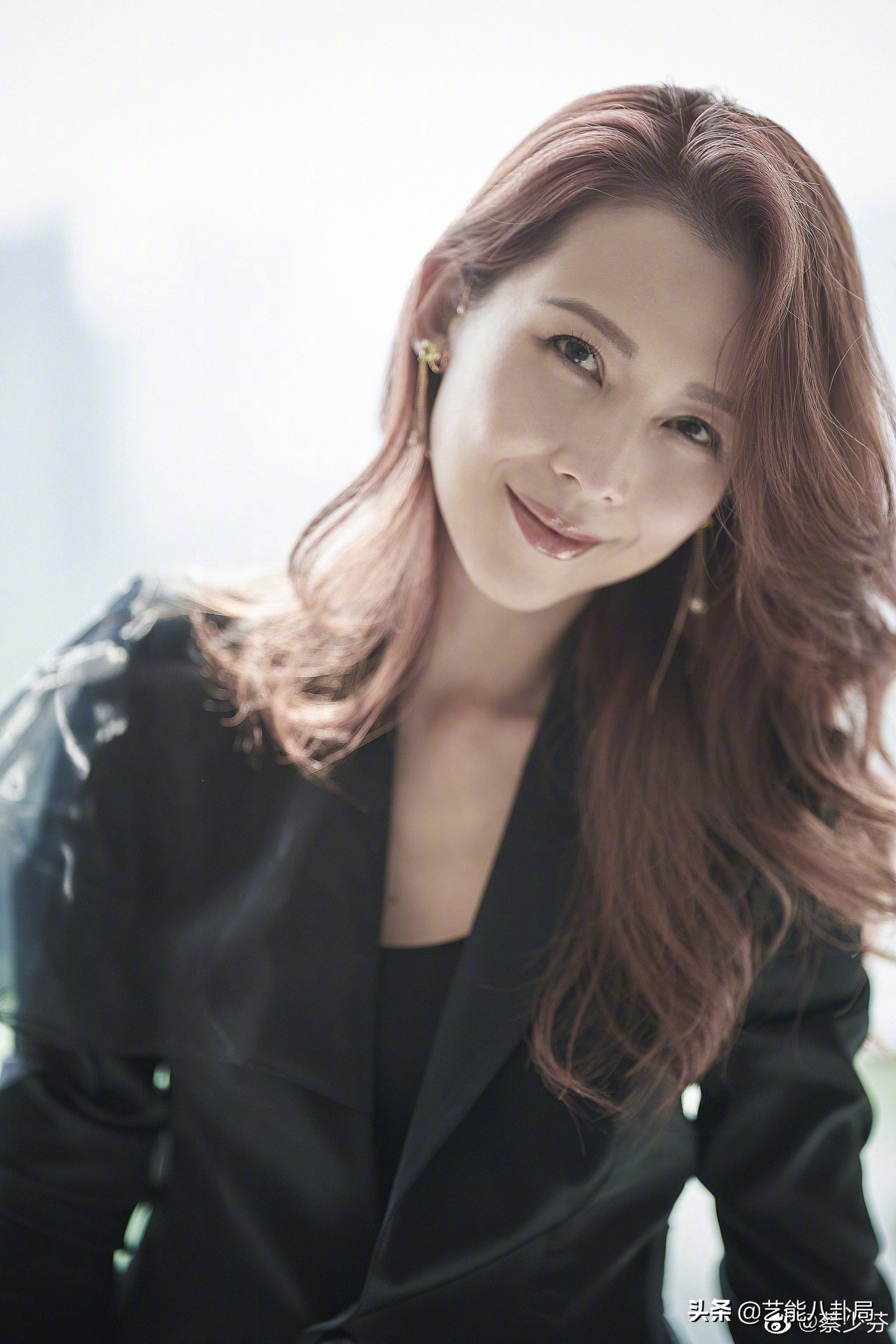 吴克群江南style(多位港台艺人发ins力挺中国队,每篇都是值得小s学习