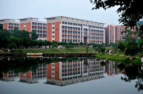 为什么要选择广州城市理工学院？