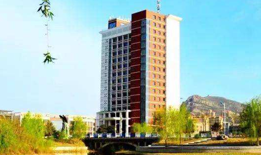 辽宁工程技术大学2016-2018年各省录取普通类考生分数