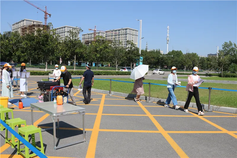 英迪国际学校举行开学疫情防控演练