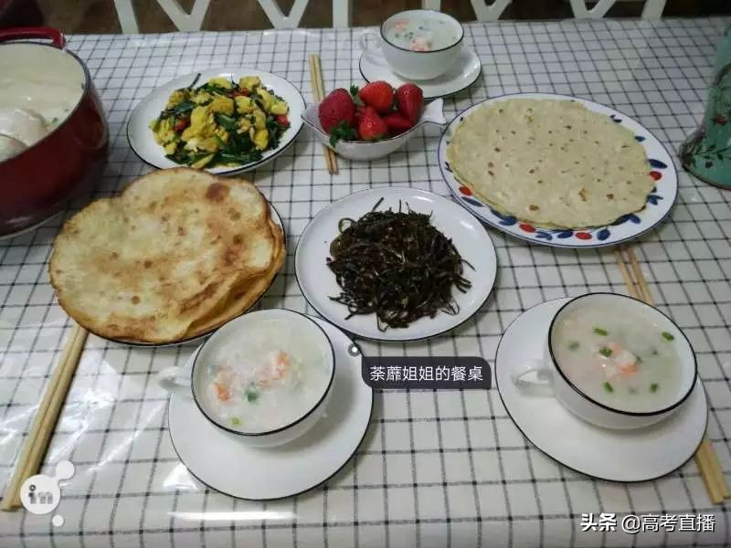 张文宏紧急提醒: 孩子早上不许喝粥, 只能吃鸡蛋/牛奶