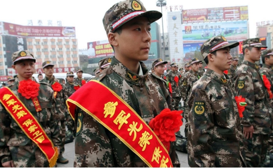 大学生当兵的好处（大学生）