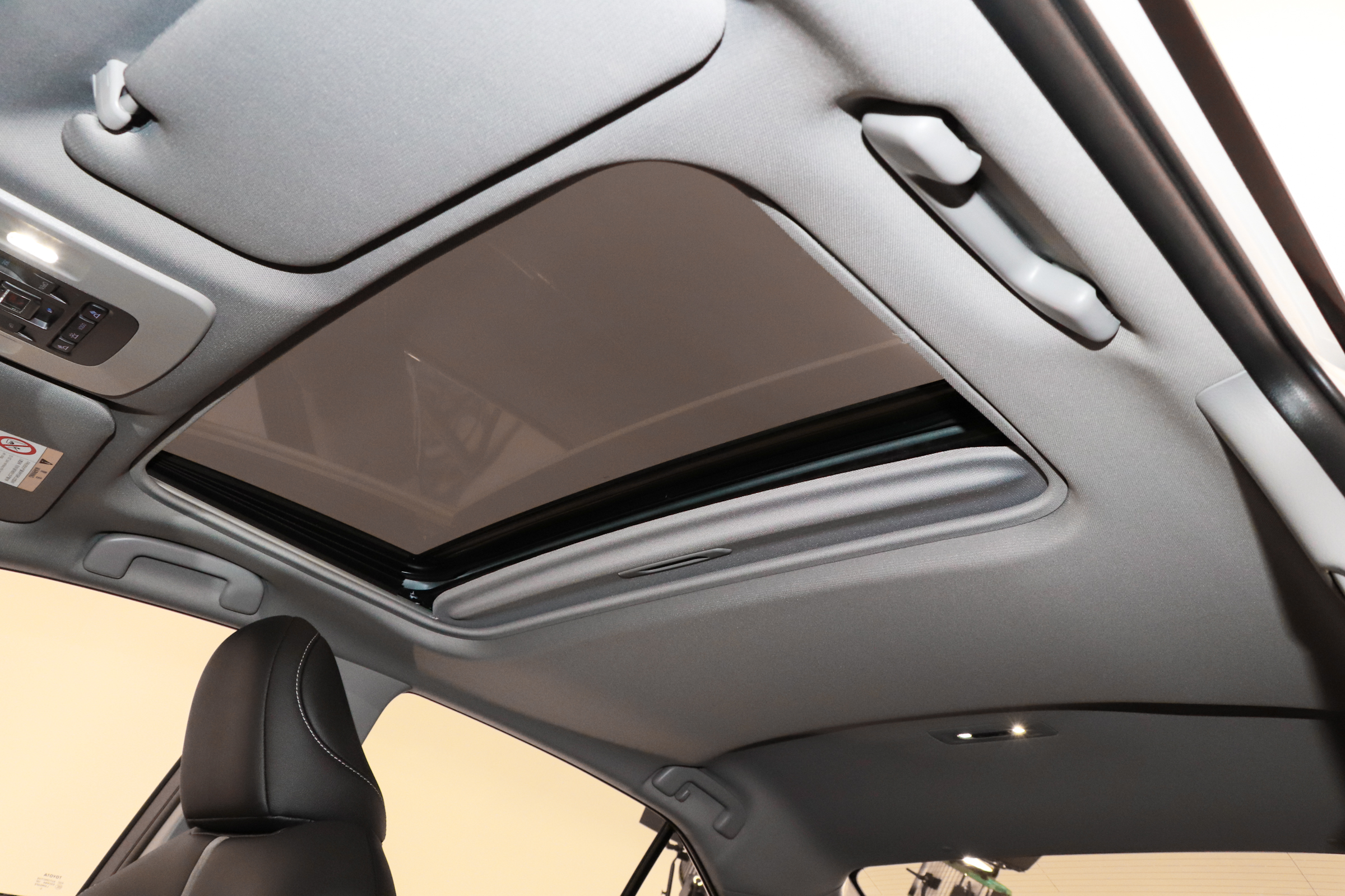 新车 | 挑战同级“销冠”有戏吗？新一代福特蒙迪欧对比丰田凯美瑞