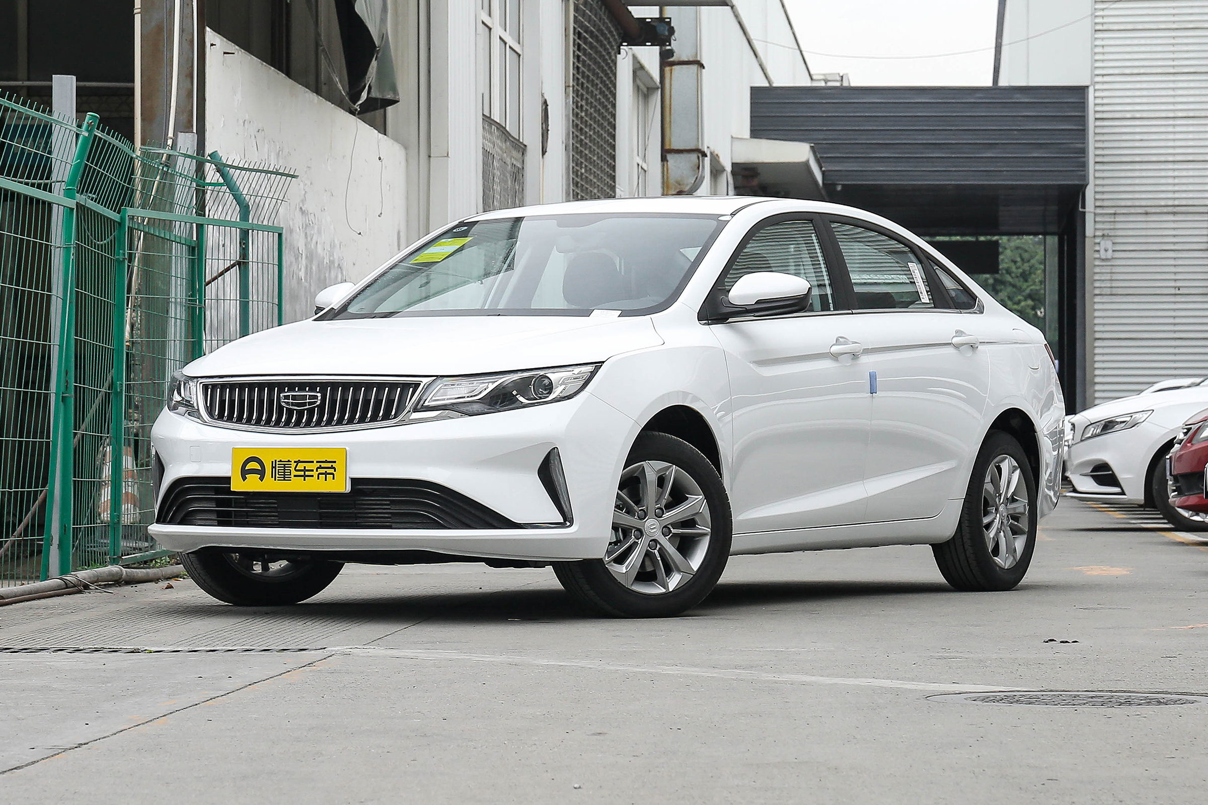 新车｜对标长安逸动、吉利帝豪GL！奇瑞艾瑞泽GX新增车型上市