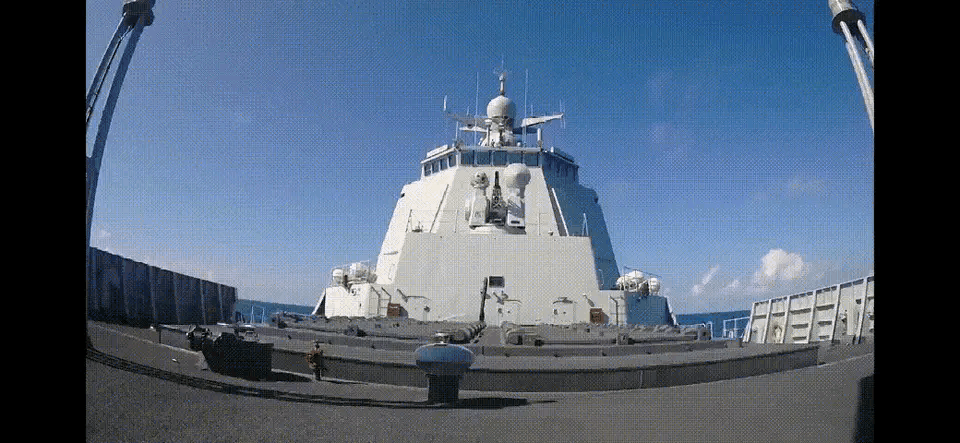 ����ʤ��Ѳ�󽢣�052D������������Ѳ�󽢾��ݣ��Աȷ�������