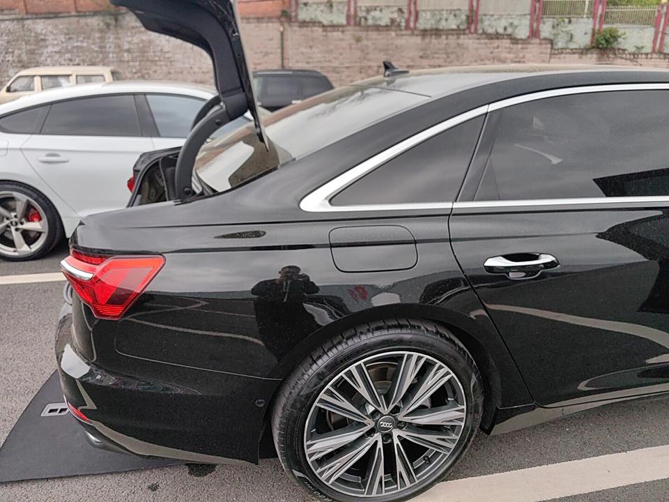 20万出头圆梦BBA，一手奥迪A6L尊享致雅型值得入手吗？
